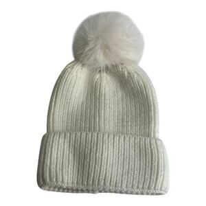 Norla Canada Wool Alpaca Knit Beanie Pom Hat White Made in Canada